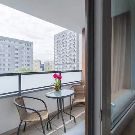Chic Apartments - Modern And Cozy - Central Location - Pereca *