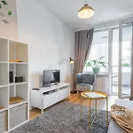 Urban Chic - Modern And Cozy - Location - Pereca 公寓