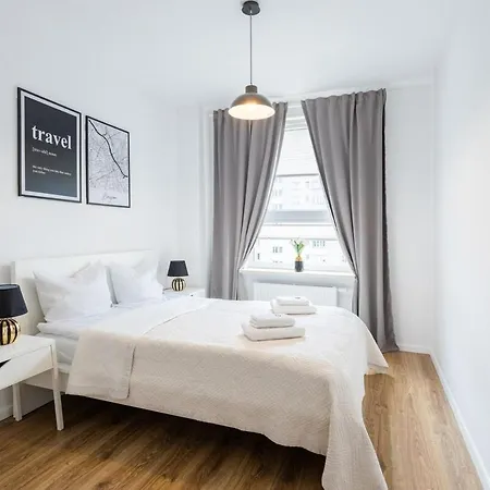 Chic Apartments - Modern And Cozy - Central Location - Pereca * Βαρσοβία