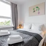 Urban Chic - Modern And Cozy - Location - Pereca Διαμέρισμα Βαρσοβία