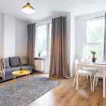 Urban Chic - Modern And Cozy - Location - Pereca * Βαρσοβία