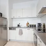 Urban Chic - Modern And Cozy - Location - Pereca Apartment