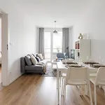Urban Chic - Modern And Cozy - Location - Pereca Apartment
