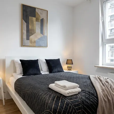 Urban Chic - Modern And Cozy - Location - Pereca Апартаменты *