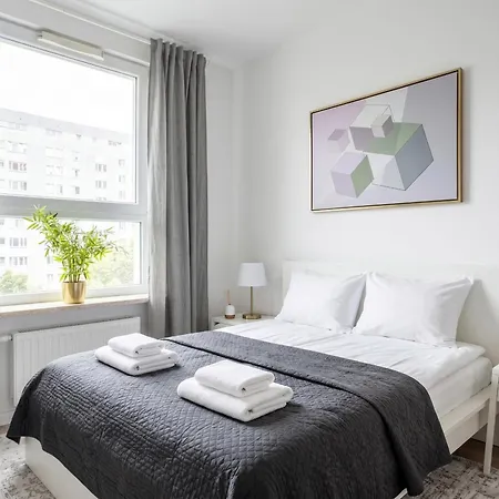 Urban Chic - Modern And Cozy - Location - Pereca شقة
