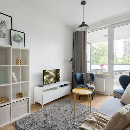 Urban Chic - Modern And Cozy - Location - Pereca شقة